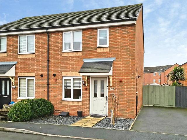 3 bedroom semi detached house for sale