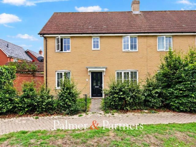 3 bedroom semi detached house for sale