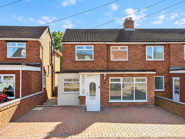 3 bedroom semi detached house for sale