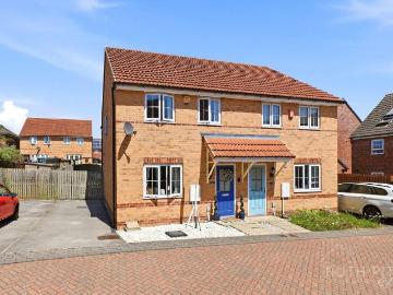 3 bedroom semi detached house for sale