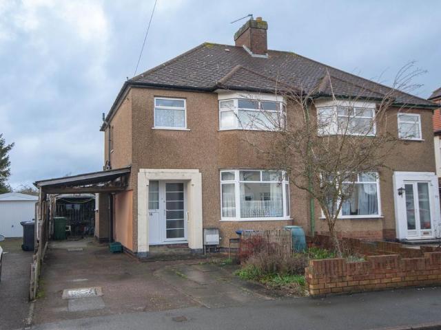 3 bedroom semi detached house for sale