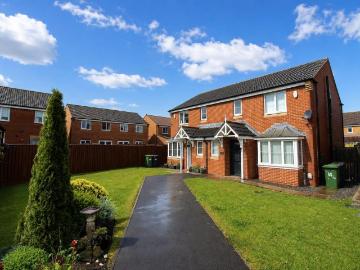 3 bedroom semi detached house for sale
