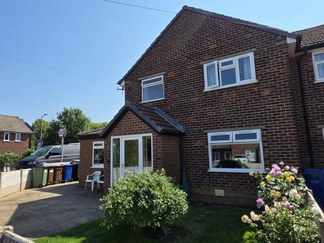 3 bedroom semi detached house for sale
