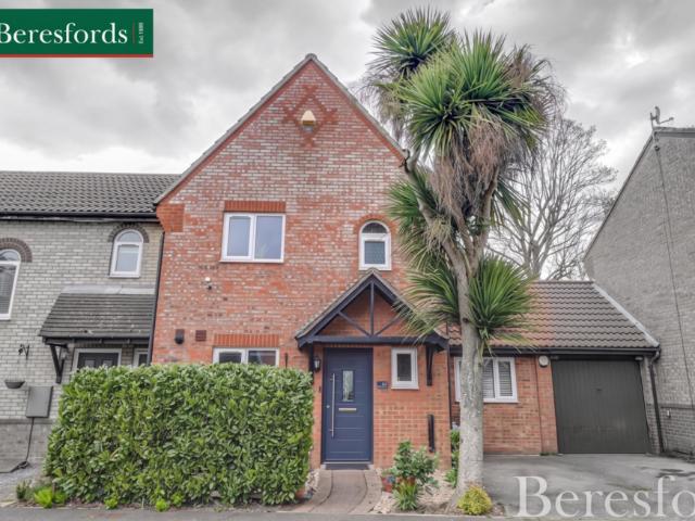 4 bedroom semi detached house for sale