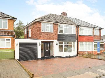 3 bedroom semi detached house for sale