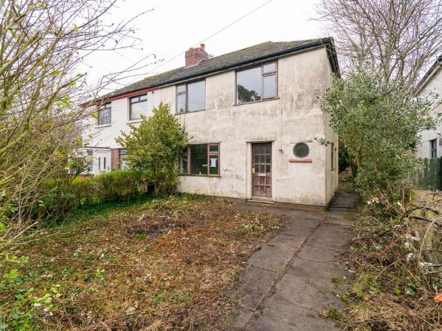 3 bedroom semi detached house for sale