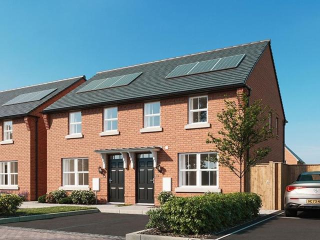 3 bedroom semi detached house for sale