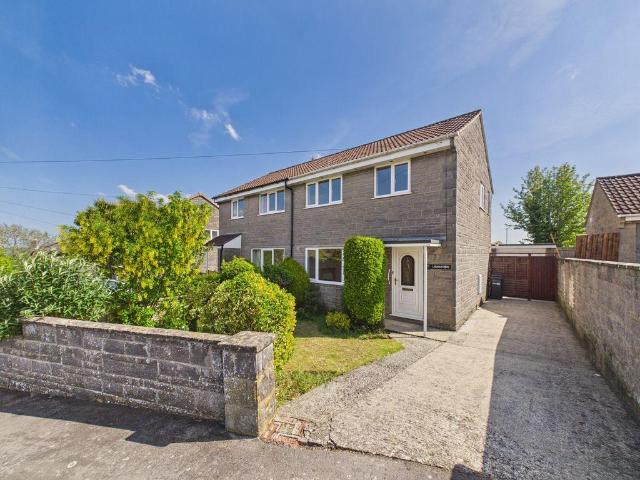 3 bedroom semi detached house for sale