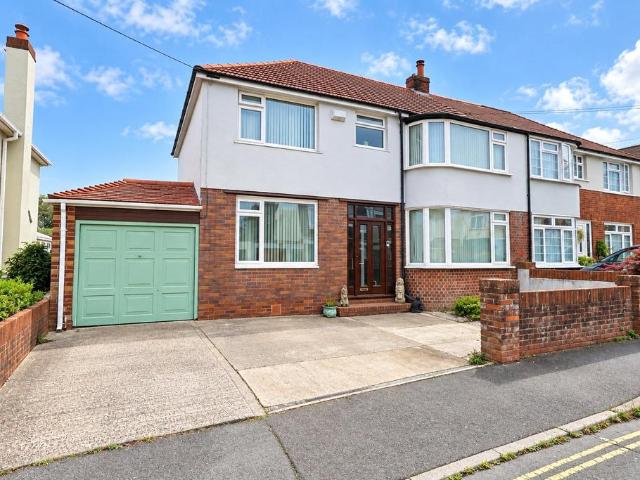 3 bedroom semi detached house for sale
