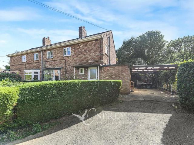 3 bedroom semi detached house for sale