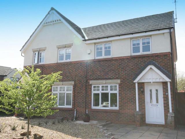 3 bedroom semi detached house for sale