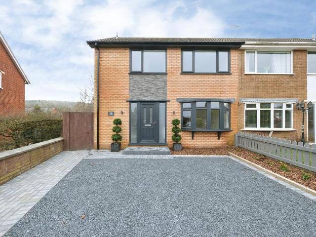 3 bedroom semi detached house for sale