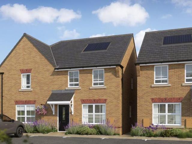 3 bedroom semi detached house for sale