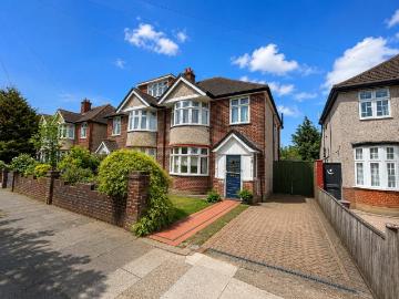 Hounslow, Greater London - Garden, Equipped kitchen