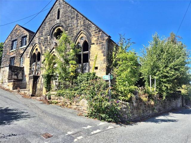 Semi detached house for sale