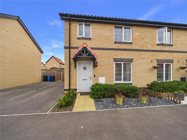 3 bedroom semi detached house for sale