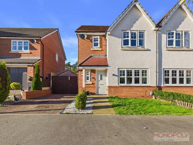 3 bedroom semi detached house for sale