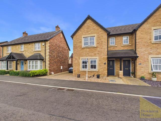 3 bedroom semi detached house for sale