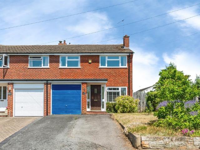 3 bedroom semi detached house for sale