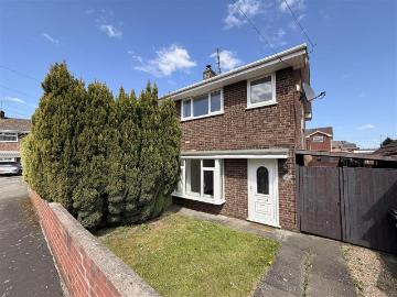 Flintshire county, Wales - Garden, Equipped kitchen