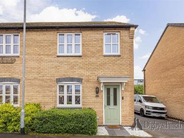 3 bedroom semi detached house for sale