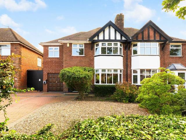 3 bedroom semi detached house for sale
