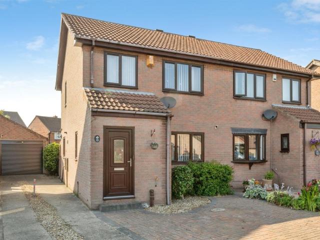 3 bedroom semi detached house for sale