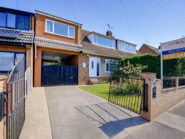 3 bedroom semi detached house for sale
