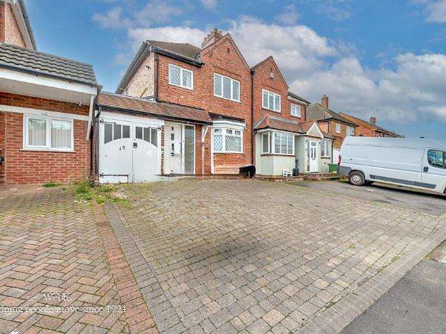 3 bedroom semi detached house for sale