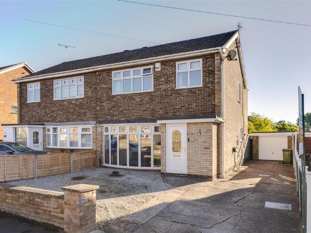 3 bedroom semi detached house for sale