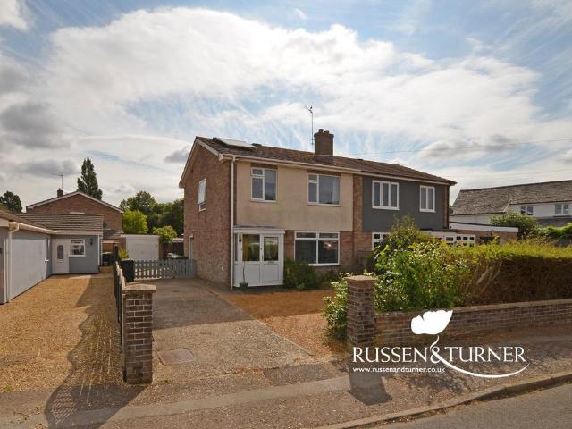 3 bedroom semi detached house for sale