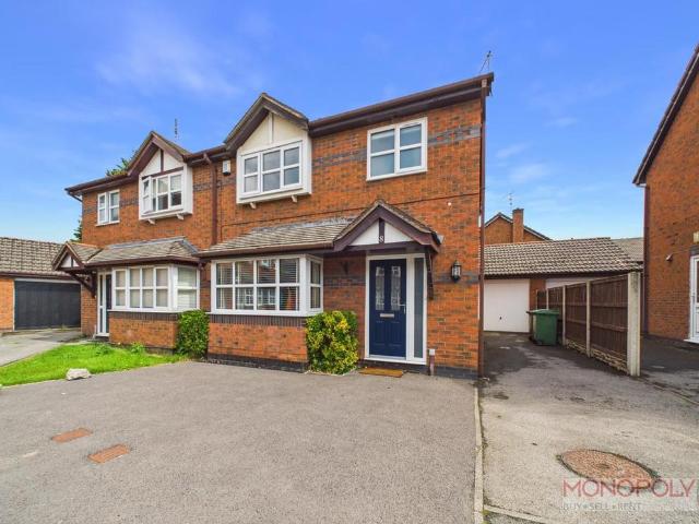 3 bedroom semi detached house for sale