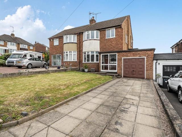 3 bedroom semi detached house for sale