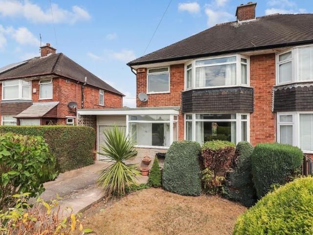 3 bedroom semi detached house for sale