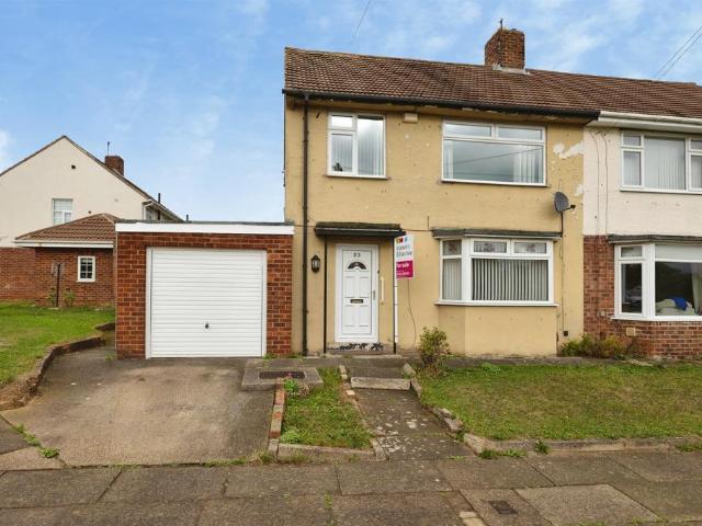 3 bedroom semi detached house for sale