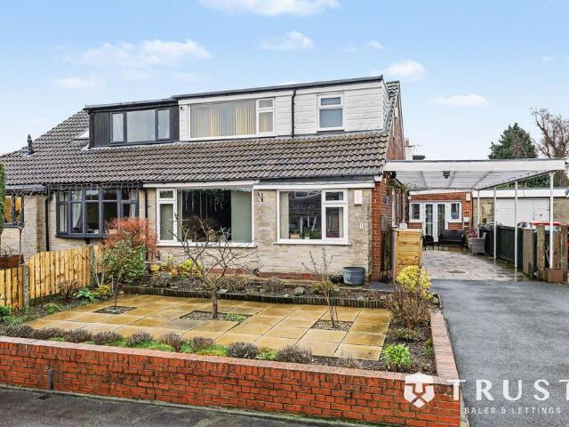 3 bedroom semi detached house for sale