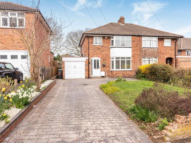 3 bedroom semi detached house for sale