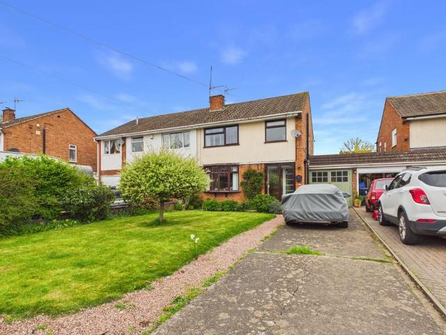 3 bedroom semi detached house for sale