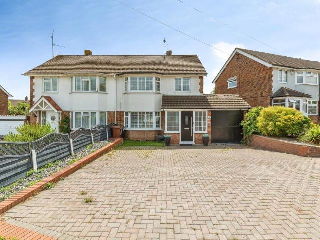 3 bedroom semi detached house for sale