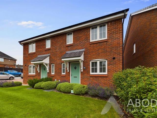 3 bedroom semi detached house for sale
