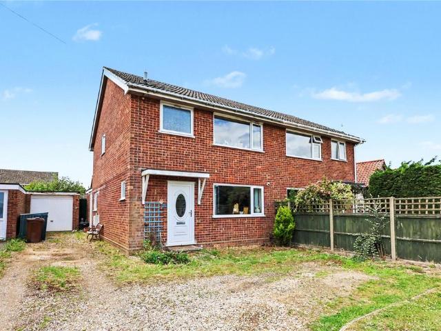 3 bedroom semi detached house for sale