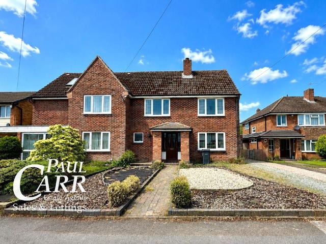 3 bedroom semi detached house for sale