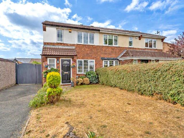 3 bedroom semi detached house for sale