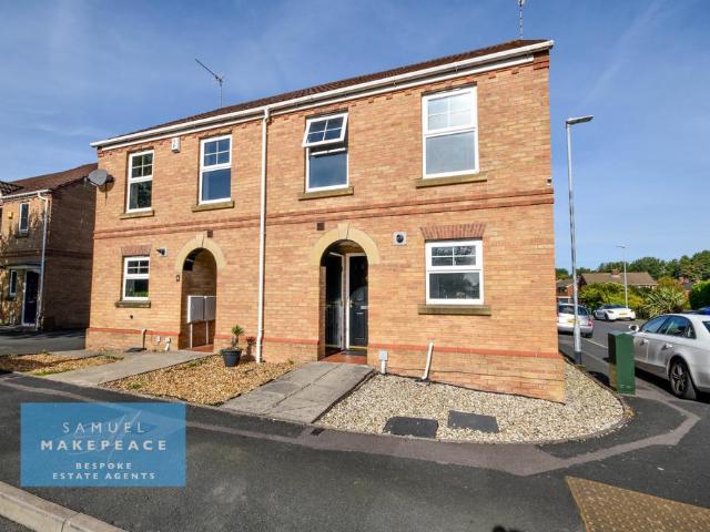 3 bedroom semi detached house for sale