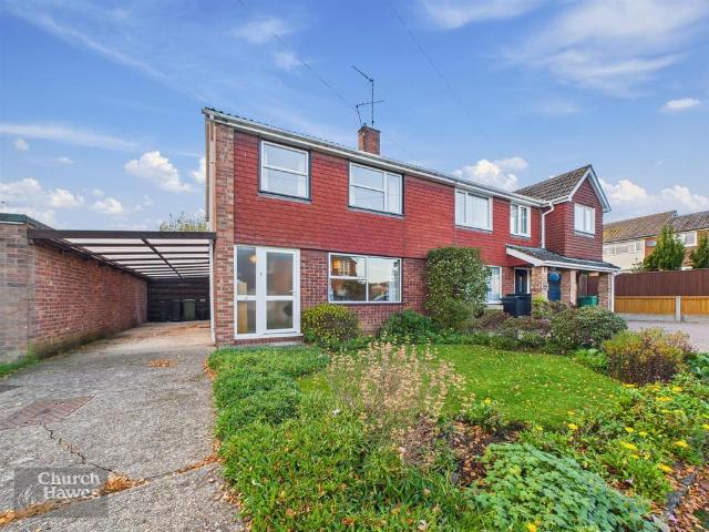3 bedroom semi detached house for sale