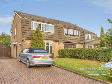 3 bedroom semi detached house for sale