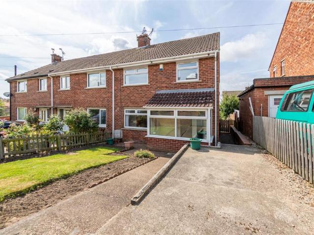 3 bedroom semi detached house for sale