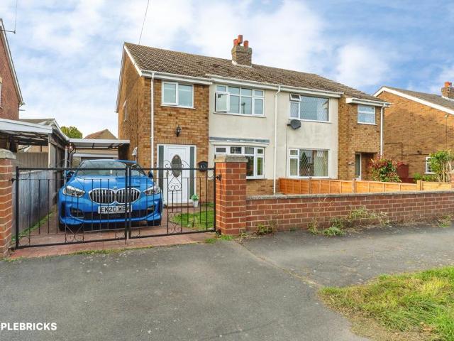 3 bedroom semi detached house for sale