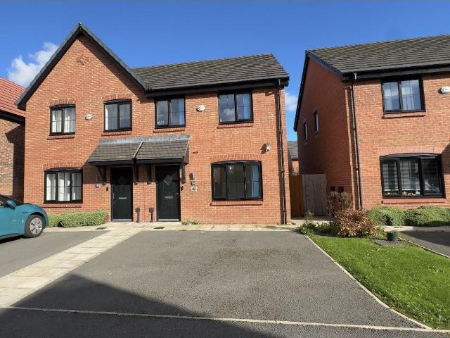 3 bedroom semi detached house for sale