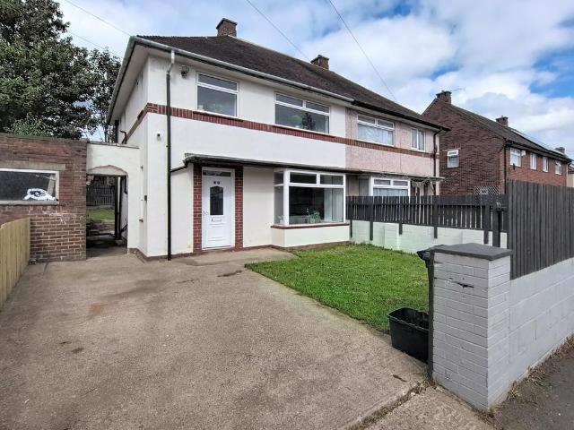 3 bedroom semi detached house for sale